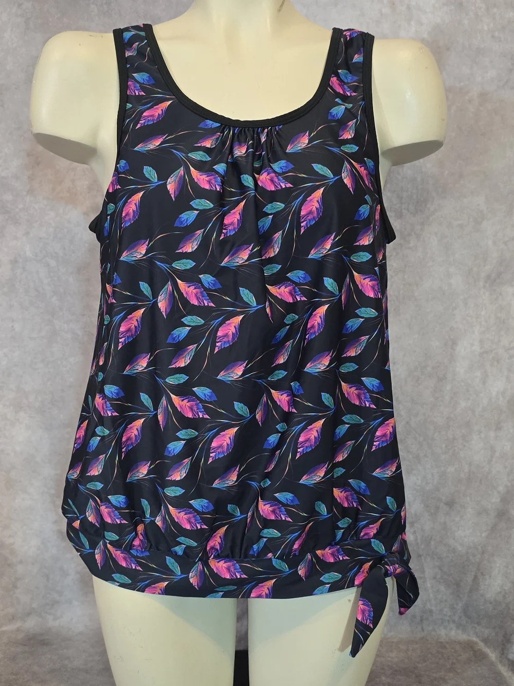 Sleeveless Black Leaf-Print Women's Swim‎ Tank Top Size Medium